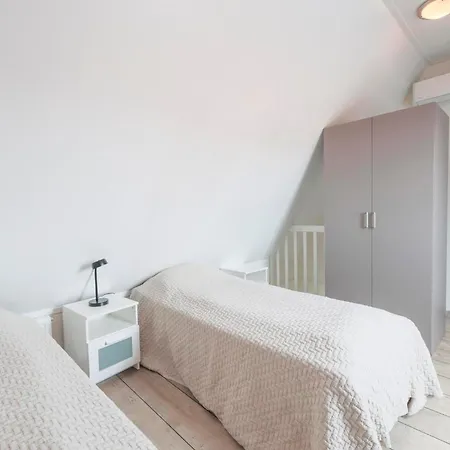 Weststraat 22 - - Oost 3p Apartment Ouddorp